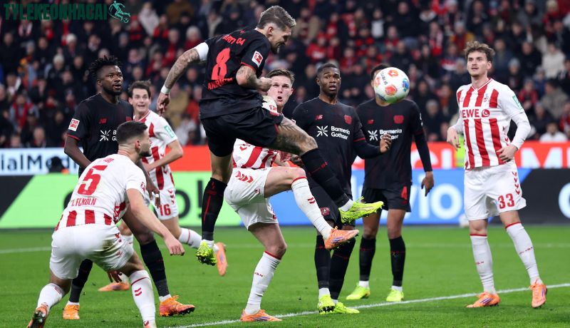 Bundesliga - giải đấu của bàn thắng và tốc độ