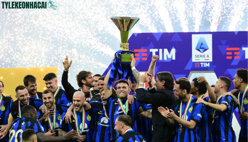 Những thành phố gắn liền với bóng đá tại Ý