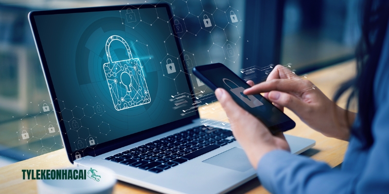 Hệ thống sử dụng công nghệ bảo vệ tiên tiến và quy trình nghiêm ngặt Hệ thống sử dụng công nghệ bảo vệ tiên tiến và quy trình nghiêm ngặt